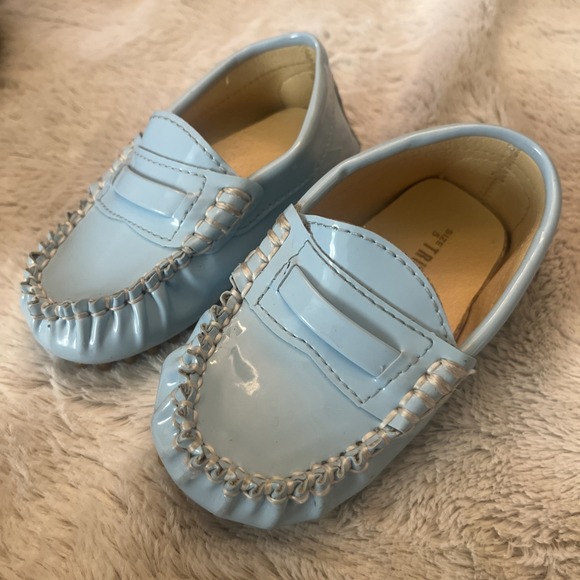 Trumpette Baby Shoes Loafers Light Blue Patent Driver Easter Size 5 Boys Girls - Picture 2 of 7